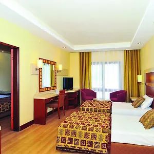 Green Beach Resort Station touristique