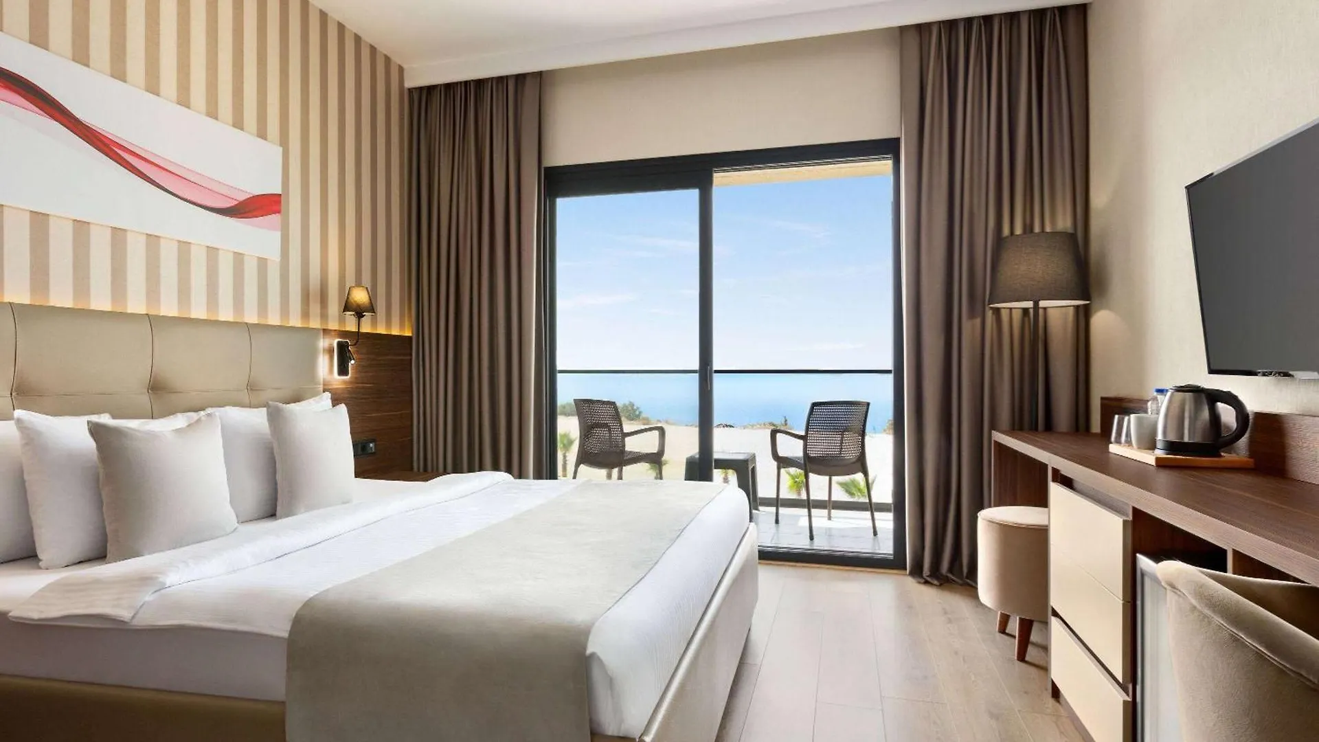 Ramada By Wyndham Cesme Hotel