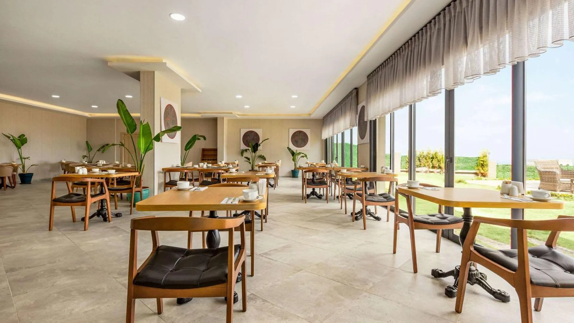 Ramada By Wyndham Cesme Hotel